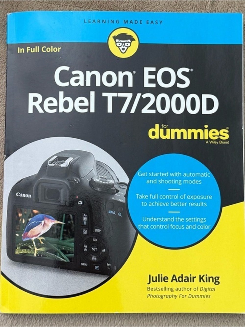 🫶🏻 Canon EOS Rebel T7/2000D Guide — Black